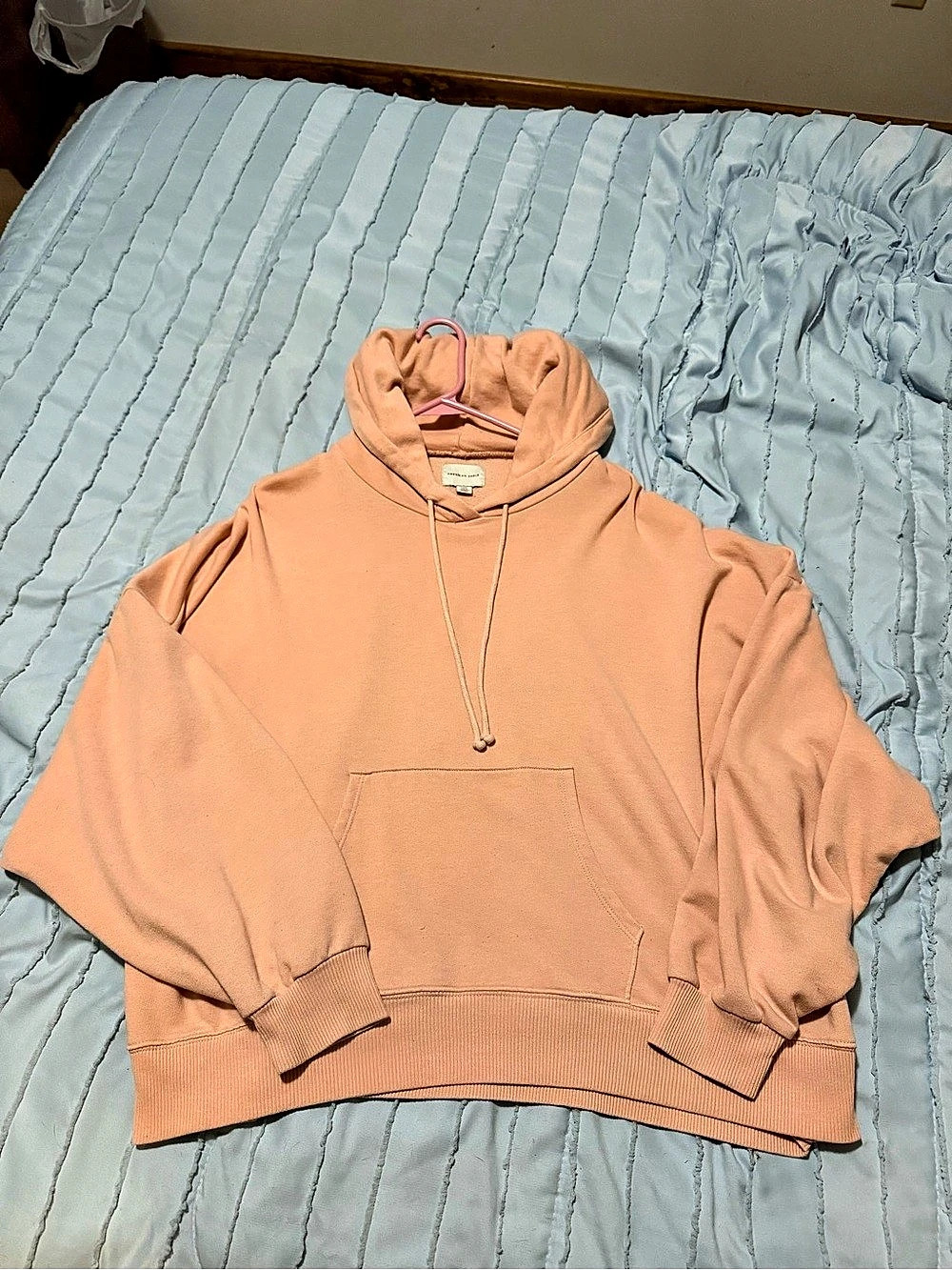 American Eagle Pullover Hoodie in pink/Orange Size Large Like New